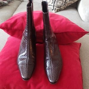 Talbots Snakeskin ankle boots size 8